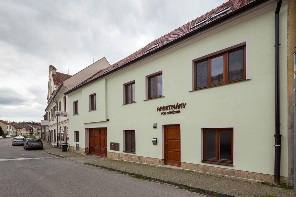 Apartmany Pod Namestim Телч Экстерьер фото
