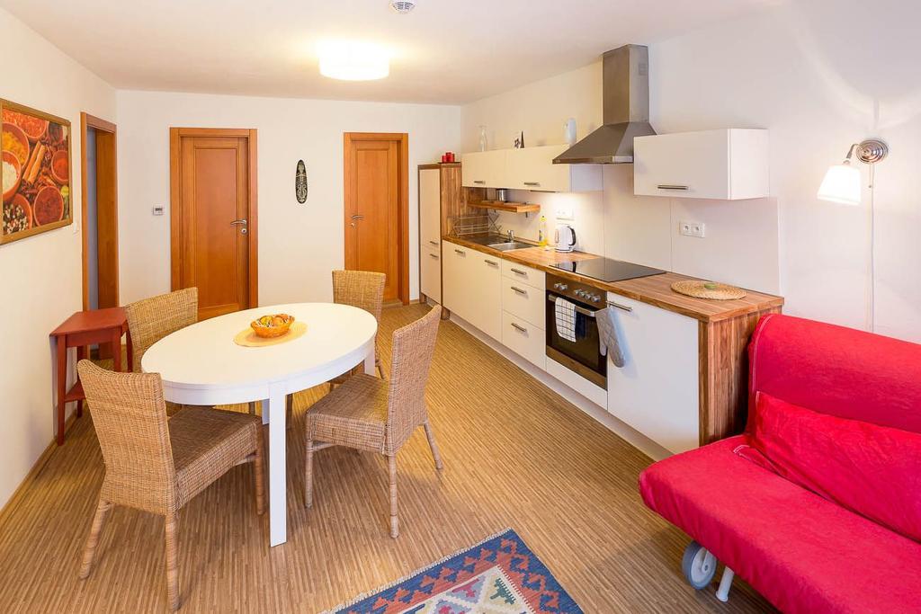 Apartmany Pod Namestim Телч Экстерьер фото