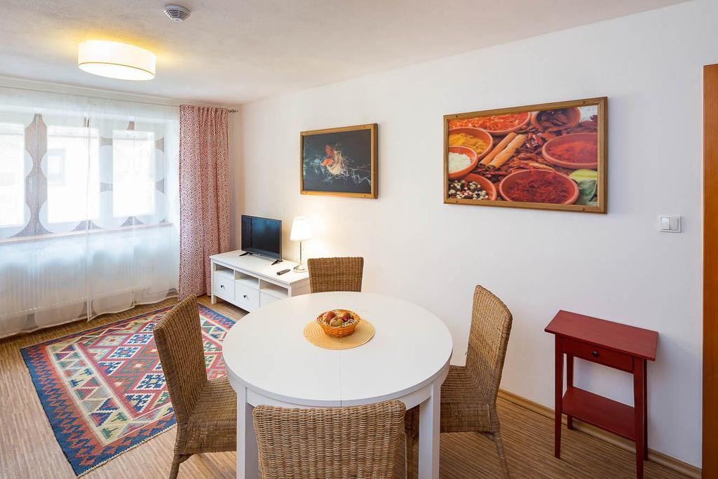 Apartmany Pod Namestim Телч Экстерьер фото