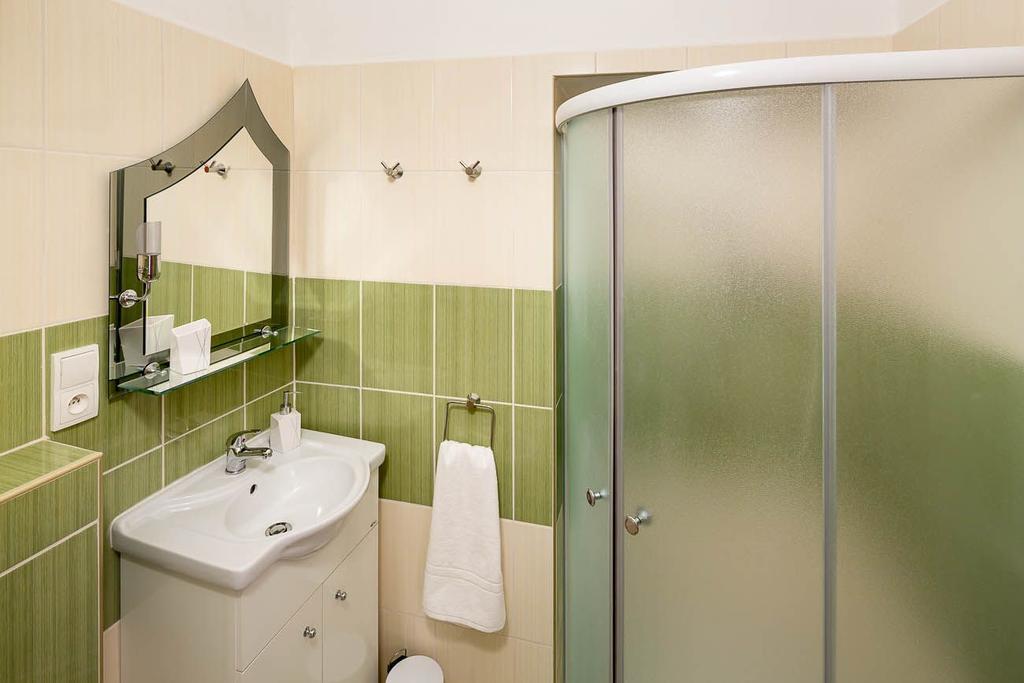 Apartmany Pod Namestim Телч Экстерьер фото