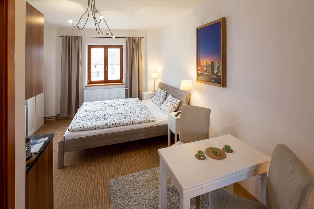 Apartmany Pod Namestim Телч Экстерьер фото