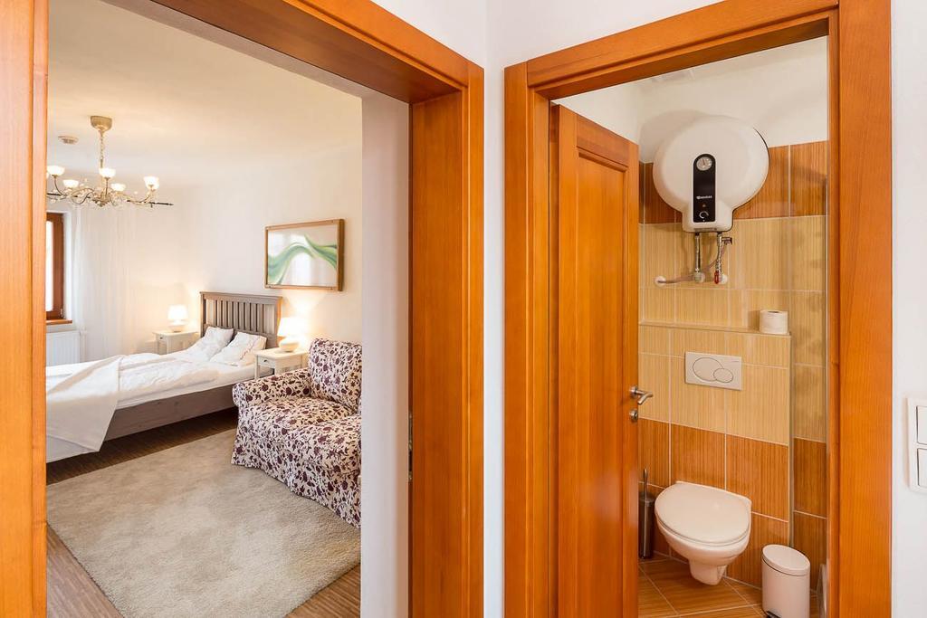 Apartmany Pod Namestim Телч Экстерьер фото