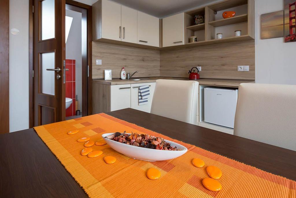 Apartmany Pod Namestim Телч Экстерьер фото