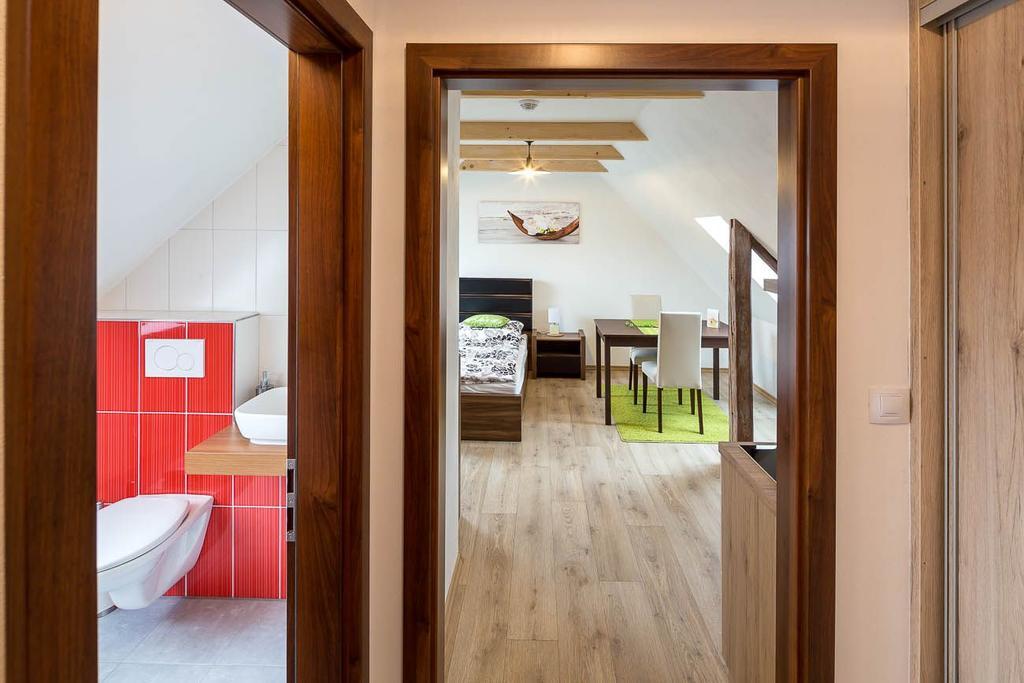 Apartmany Pod Namestim Телч Экстерьер фото